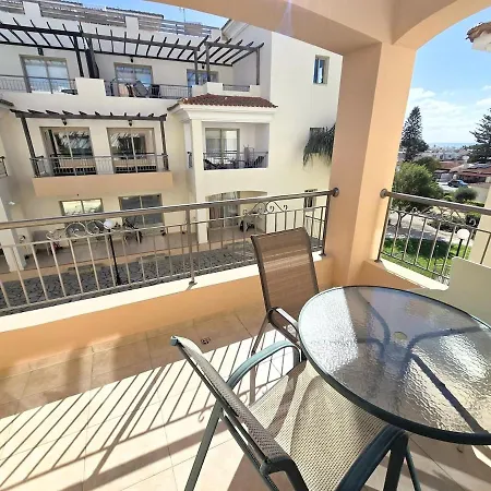 Comfy 1 Bed Apartment, Great Location 200mbps Wifi Paphos