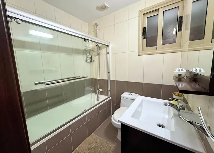 Comfy 1 Bed Apartment, Great Location 200mbps Wifi * Paphos